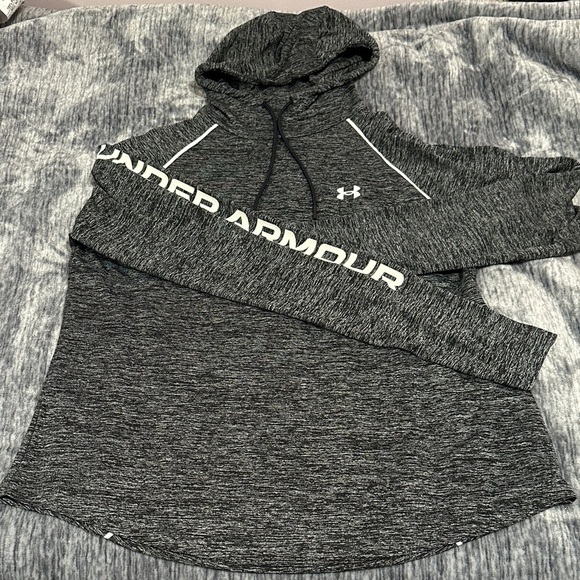Under Armour Tops - Under Armour Charcoal Pullover Hoodie BNWT